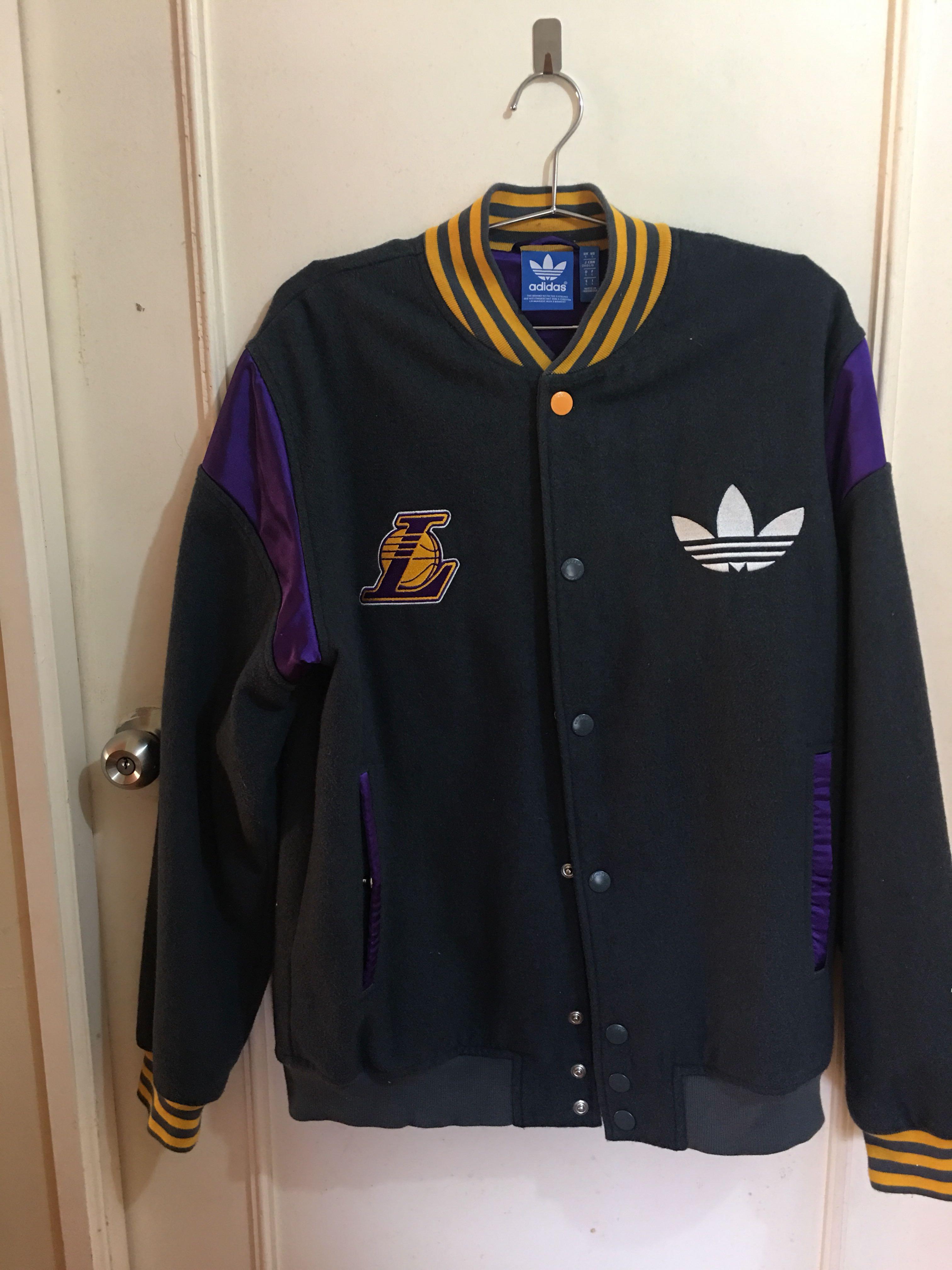 Agnes Gray Instituto Muestra Original Adidas Lakers NBA Jacket, Men's Fashion, Coats, Jackets and  Outerwear on Carousell