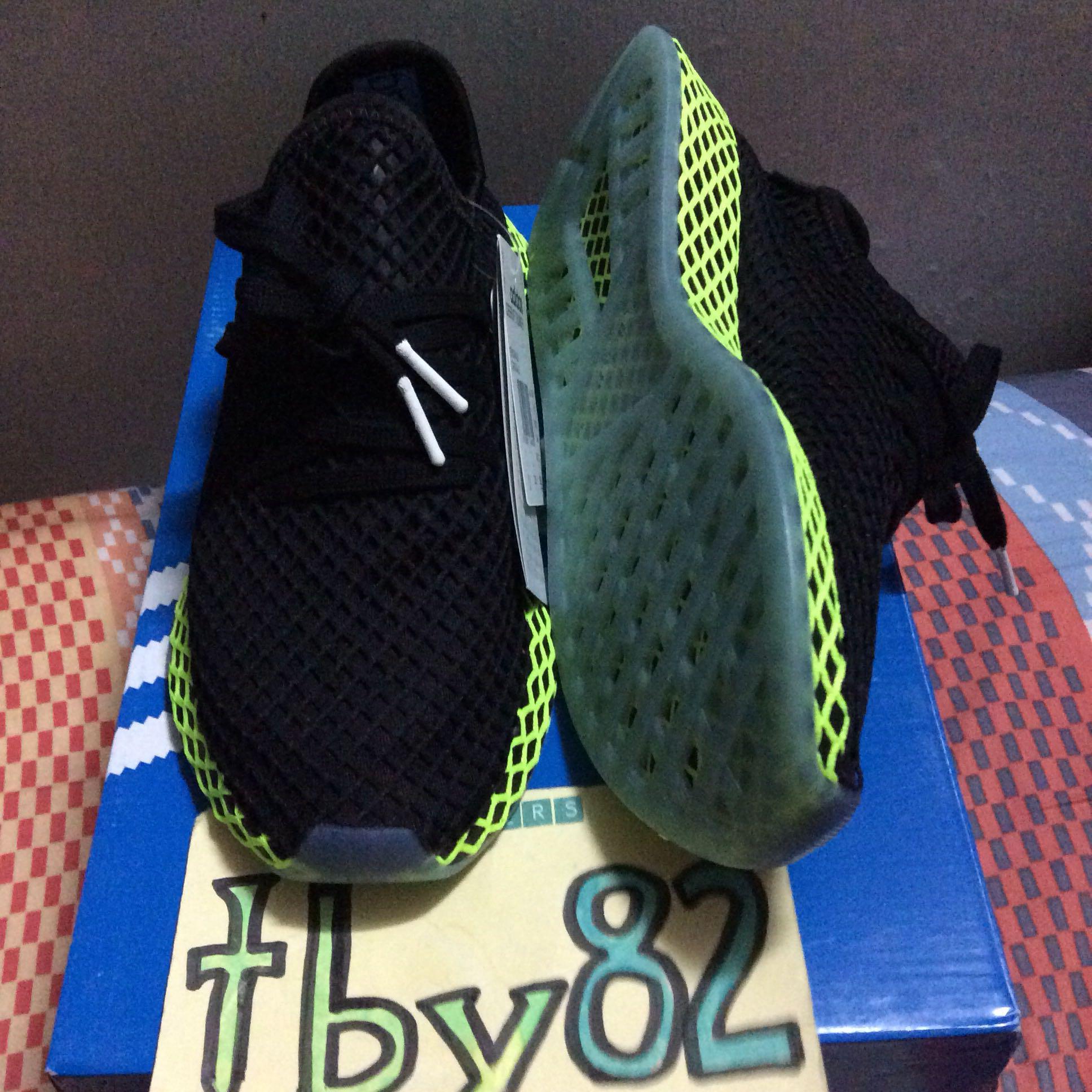 adidas deerupt black neon