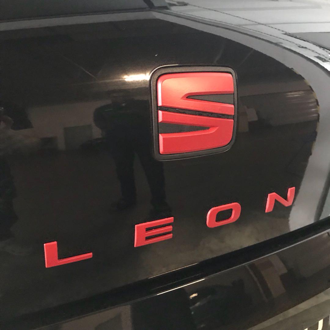 seat leon accessories