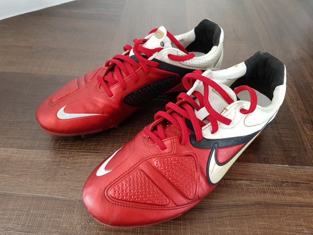 nike ctr360 maestri ii price