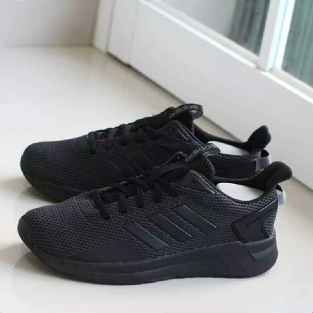 adidas questar ride triple black