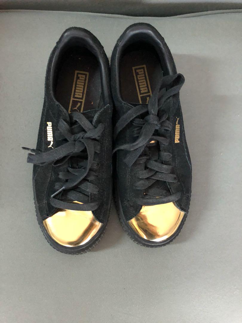 Sepatu Puma Suede Women S Fashion Women S Shoes On Carousell