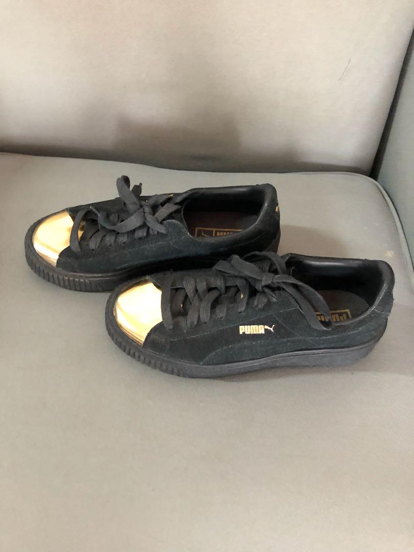 Sepatu Puma Suede Women S Fashion Women S Shoes On Carousell