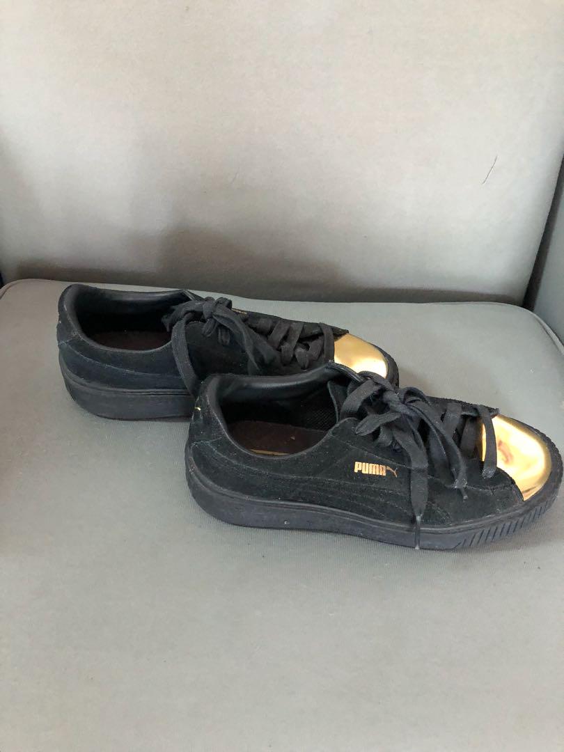 Sepatu Puma Suede Women S Fashion Women S Shoes On Carousell