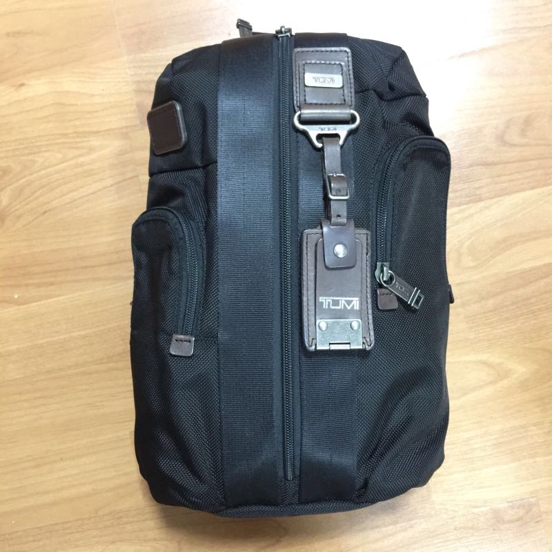 tumi alpha bravo monterey