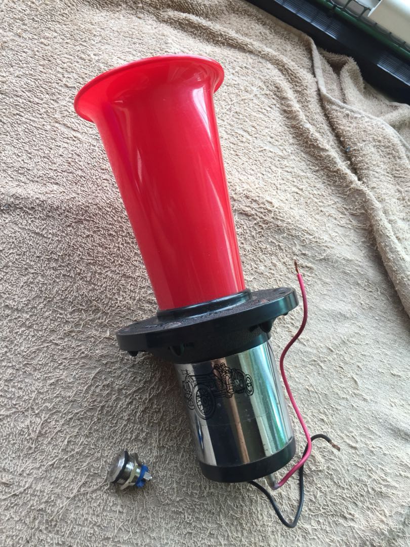 Vintage Car Horn, Car Accessories, Electronics & Lights on Carousell