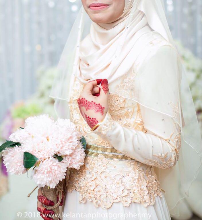 Dress nikah 2018 top