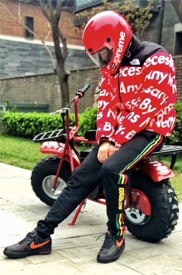 supreme bike coleman