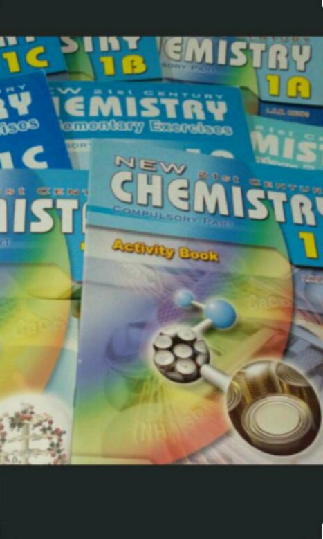(圖內全部All)New 21st Century Chemistry 1A,1B,1C+Activity Book(缺1A)+ All) New 21st Century Chemistry 4A,4B書 +All) New 21st Century Chemistry 4A,4B書 +Supplementary Exercises Exercises Exercise (共8本) （分類：教科書）位於 Hong Kong。 由 elitestore 提交（商品編號 181640814，圖片 1）。簡介： 。
