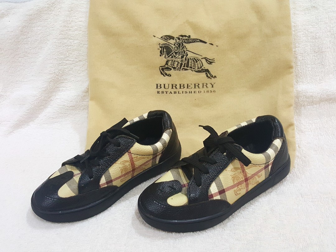 burberry boys shoes