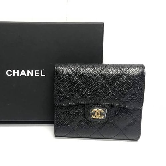 chanel compact wallet caviar