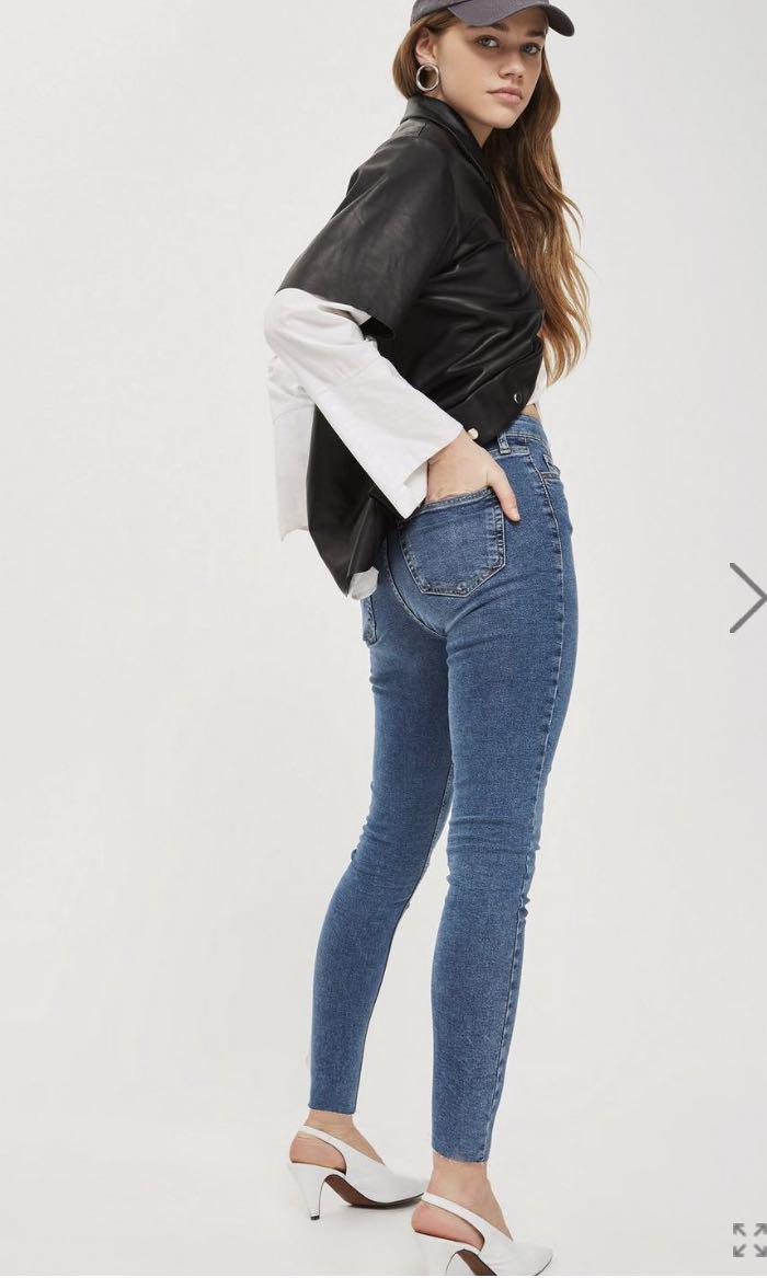 Authentic Topshop Jamie Mid Blue Raw Hem Women s Fashion Bottoms Jeans Leggings on Carousell