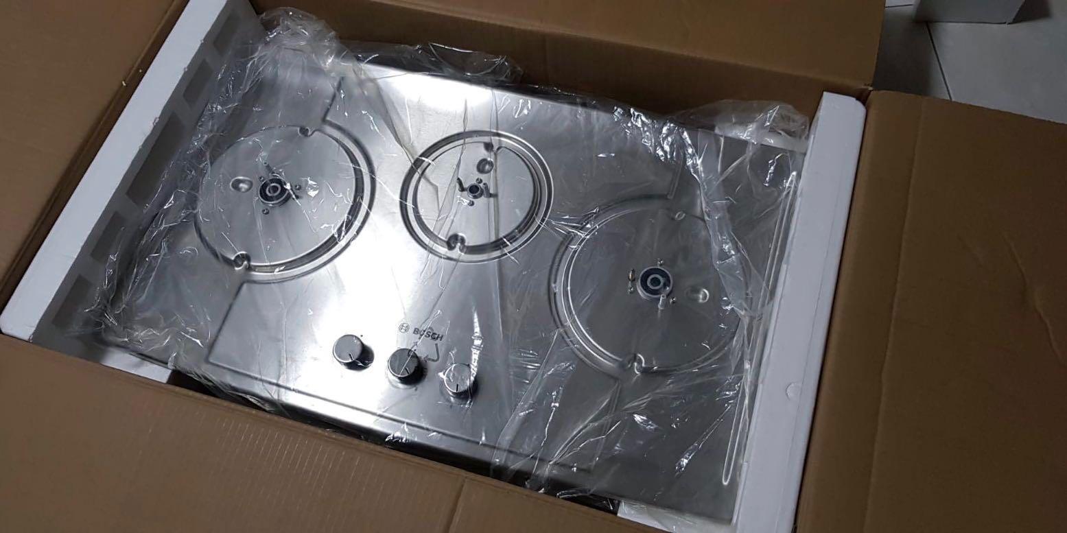 Bosch PBD7351SG 76cm Stainless Steel Gas Hob 3 Burner, Furniture & Home