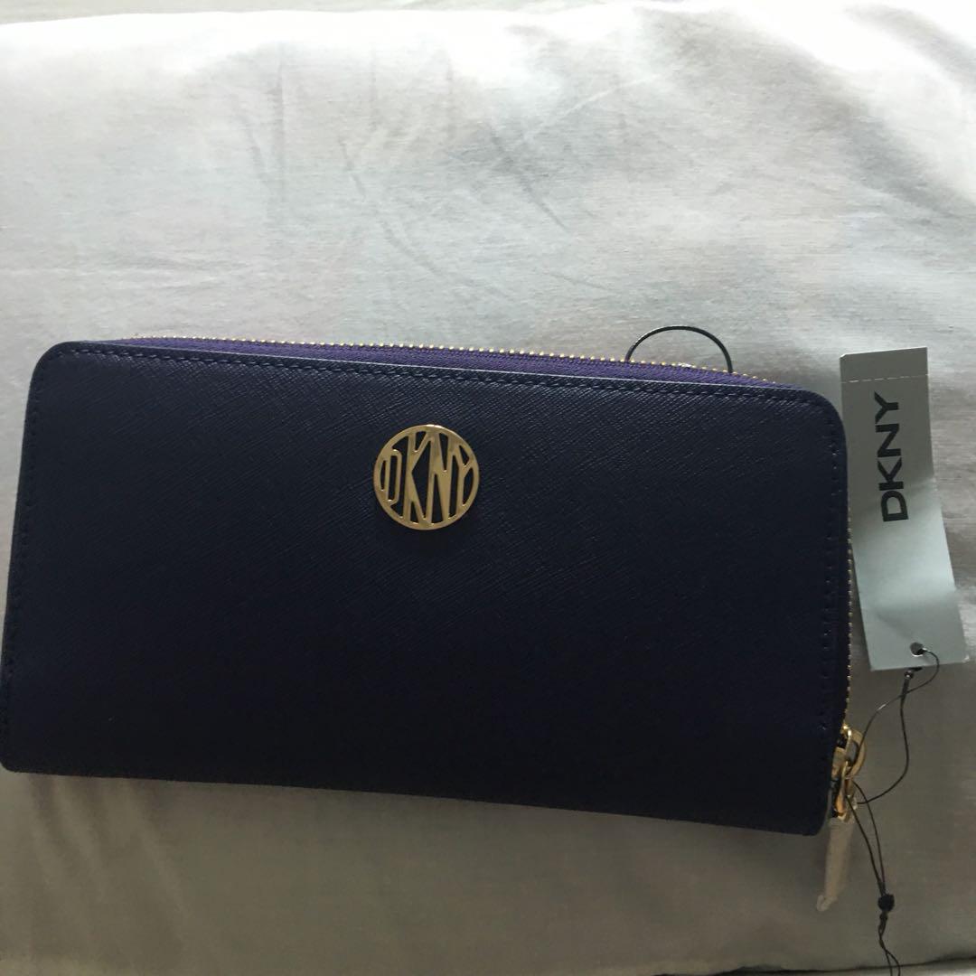 Dkny wallet, Women's Fashion, Bags & Wallets, Wallets & Card holders on
