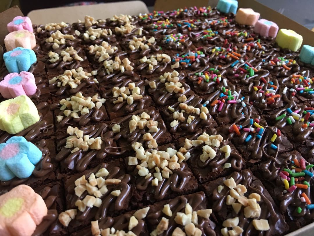 Halal Brownies, Food & Drinks, Homemade Bakes on Carousell