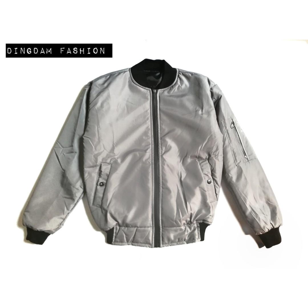 Jaket Bomber Polos Wanita Fesyen Wanita Pakaian Wanita Baju Luaran Di Carousell