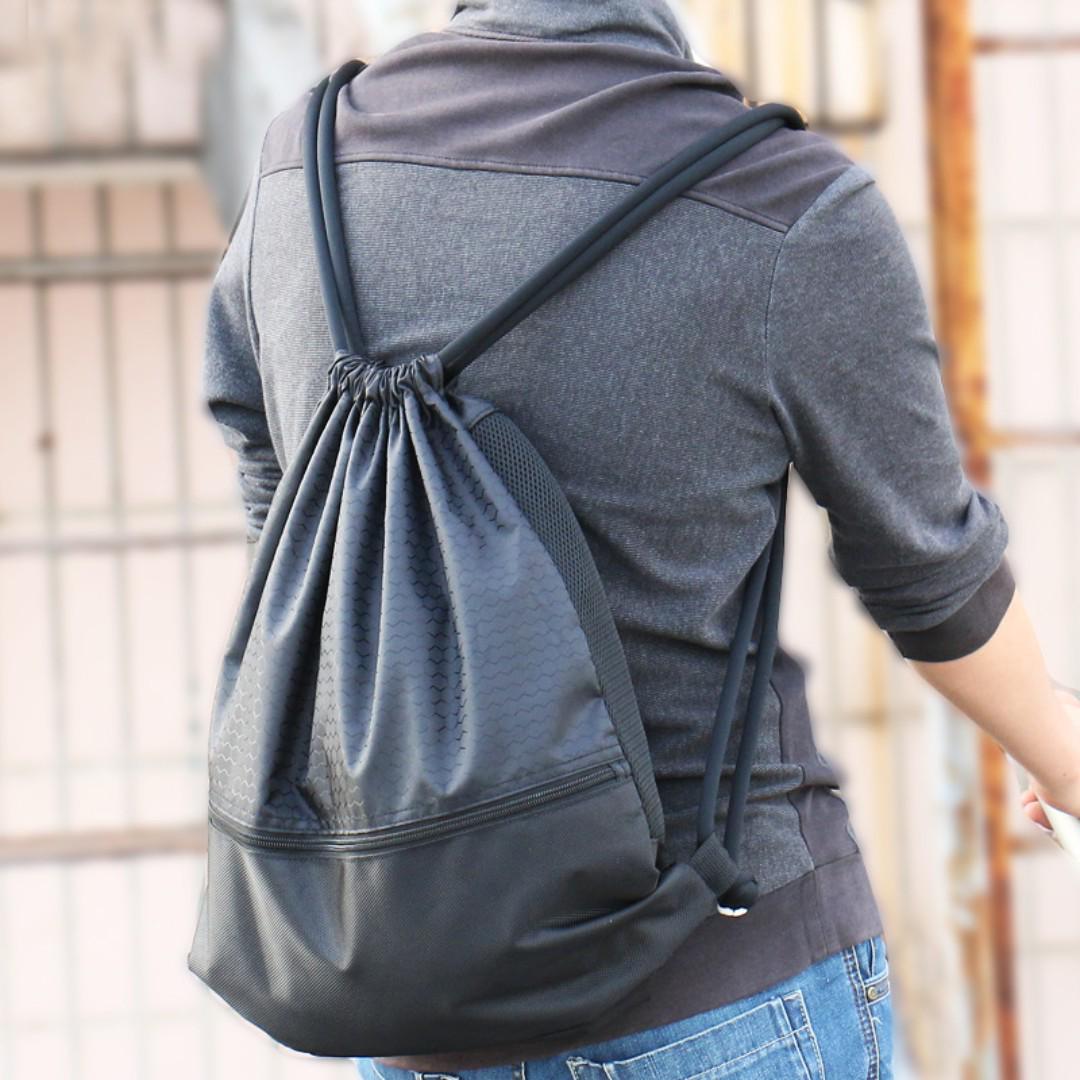 Drawstring helmet bag discount