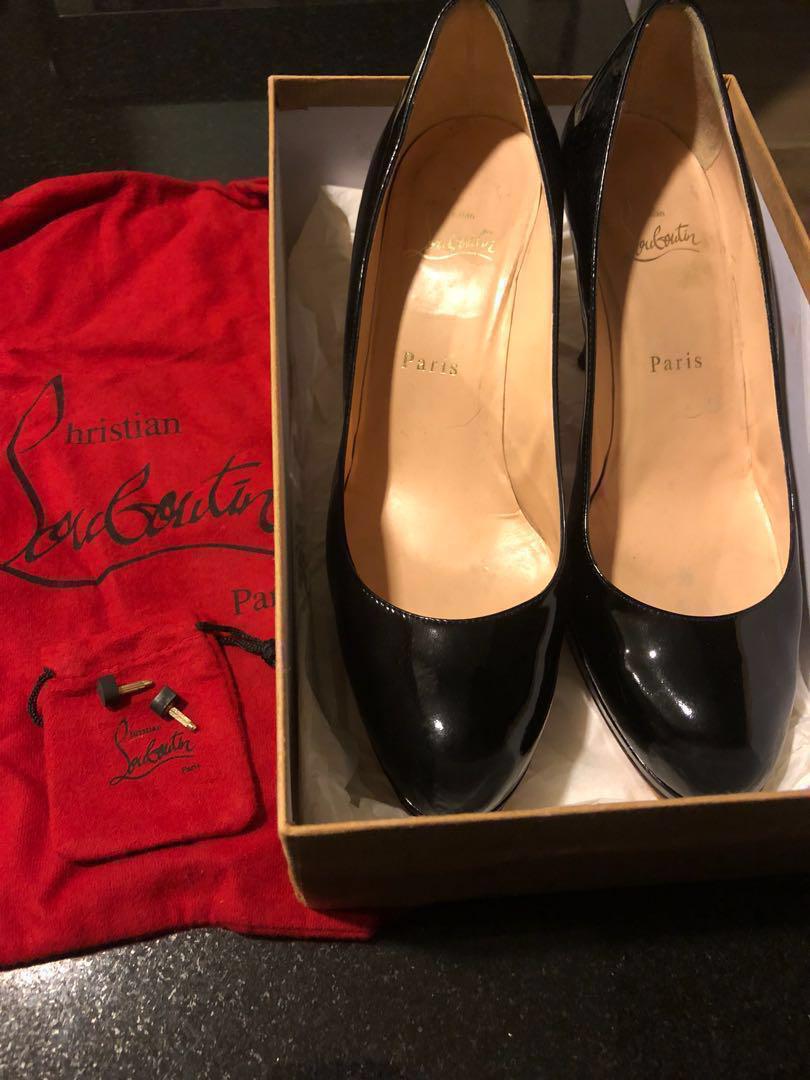 louboutin shoe dust bag