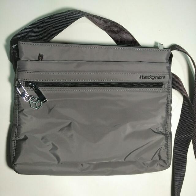 Hedgren sling bags discount