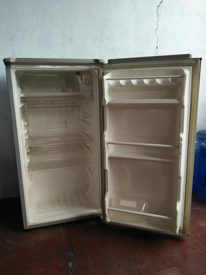 Personal Refrigerator TV Home Appliances Kitchen Appliances Personal Refrigerator TV Home Appliances Kitchen Appliances