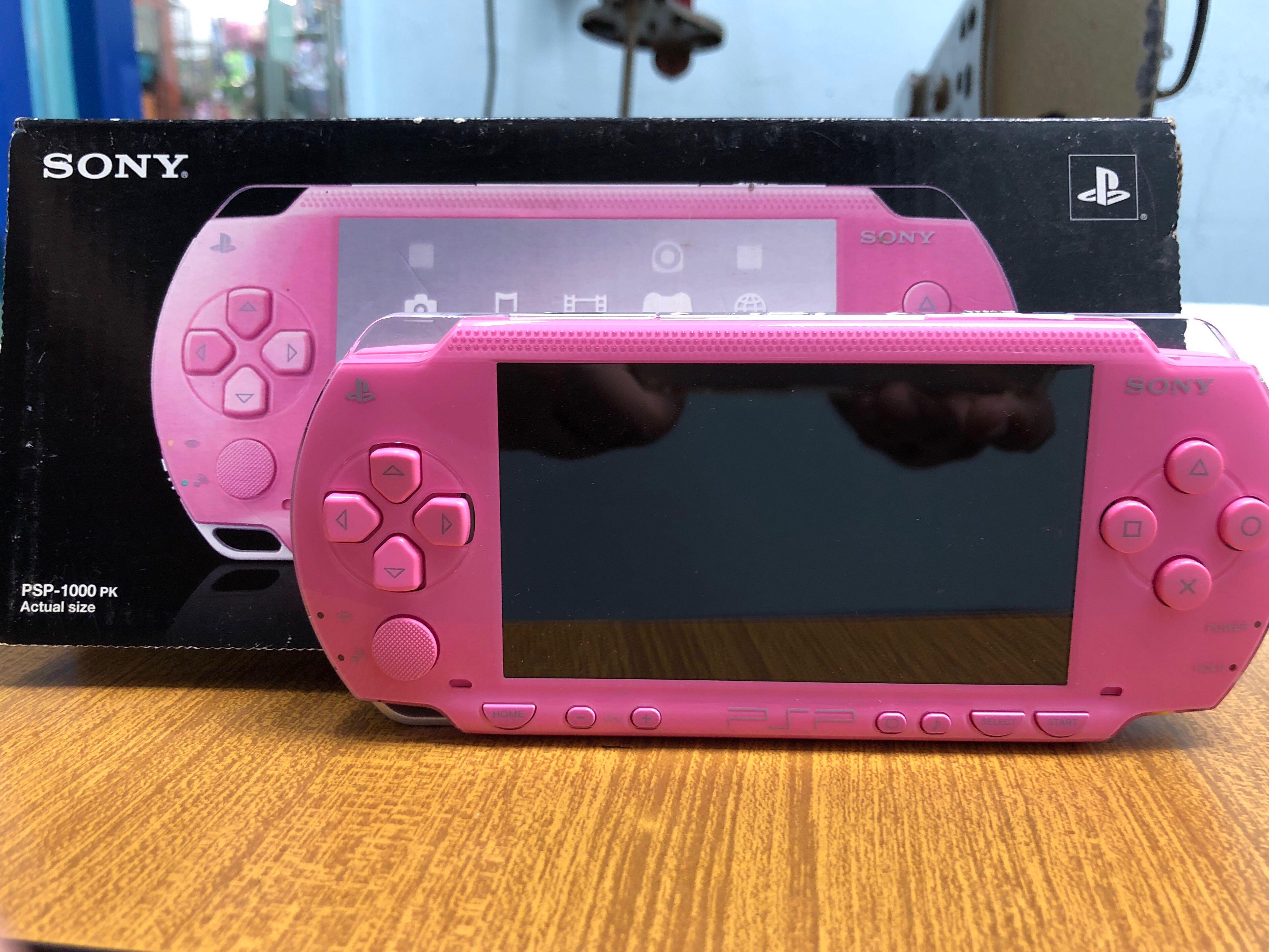 Playstation Portable Pink Toys Games Video Gaming Video Games On Carousell