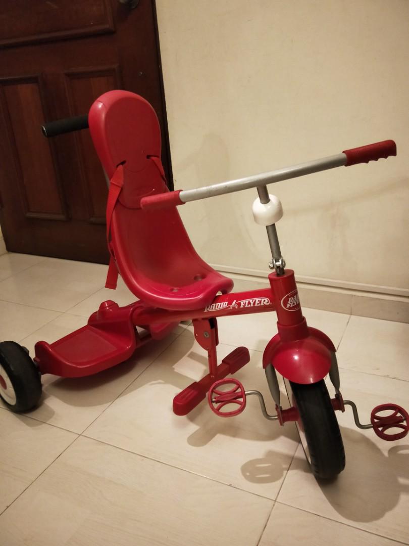radio flyer sit and stand trike