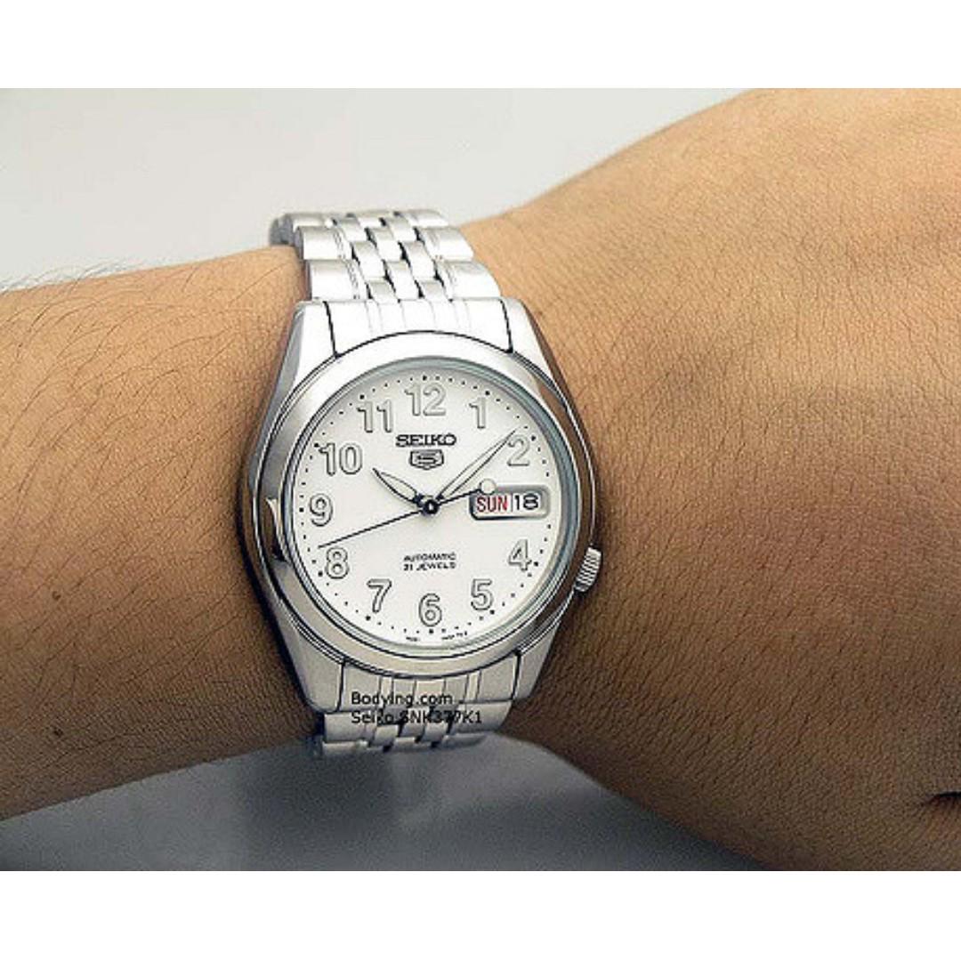 Seiko 5 Men s SNK377K1 Automatic Day Date Watch Carousell