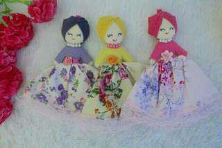 Boneka hijab