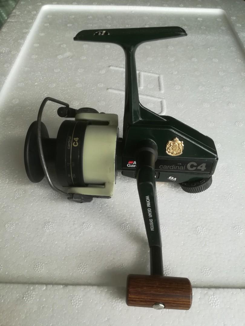 Abu Garcia Cardinal C4 SE (Special Edition) Spinning Reel, Sports  Equipment, Exercise & Fitness, Toning & Stretching Accessories on Carousell