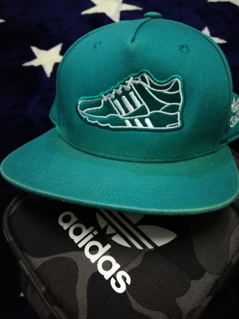 Adidas eqt snapback top