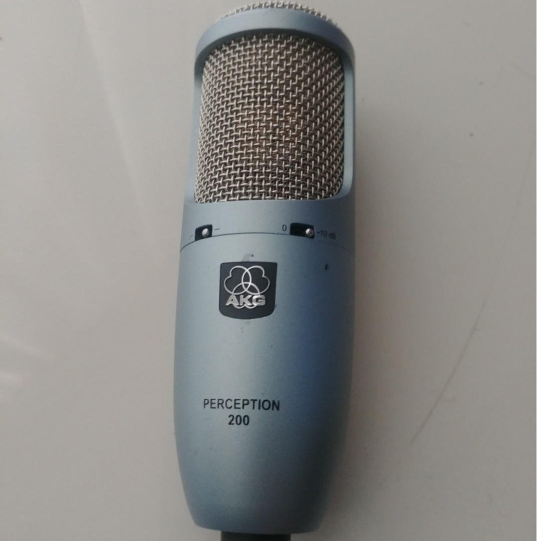 Akg 200 best sale
