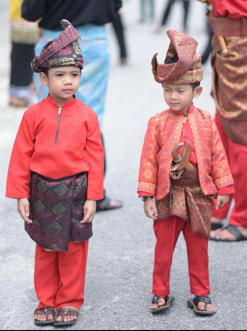 Baju Tradisional Melayu Kanak Kanak