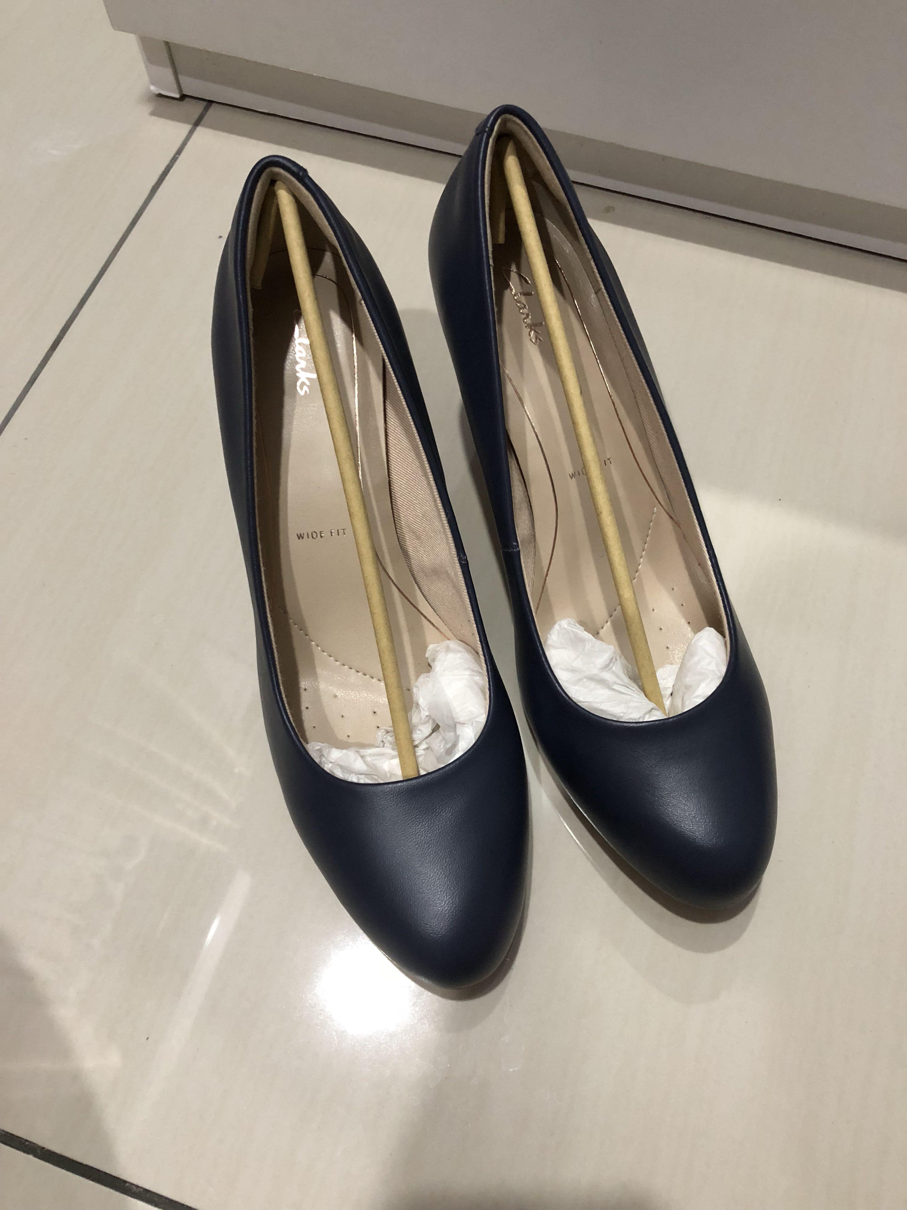 clarks carlita cove navy