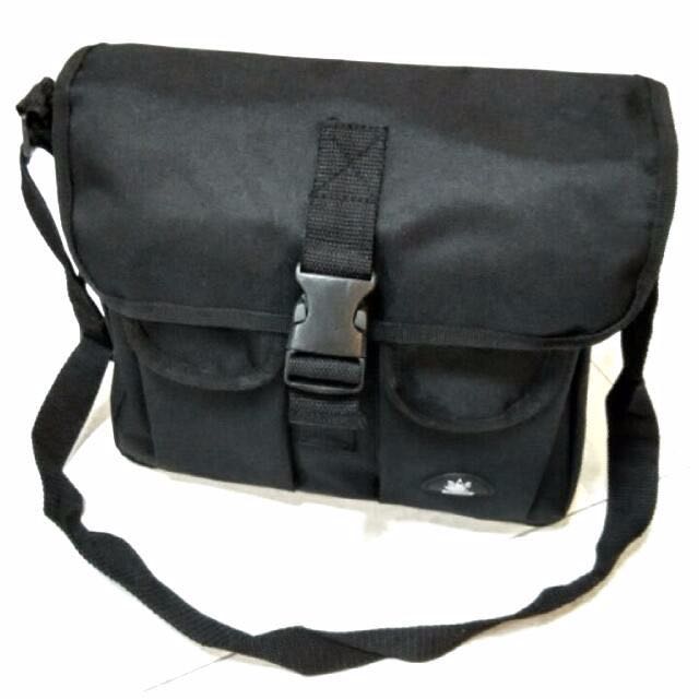 d&g sling bag