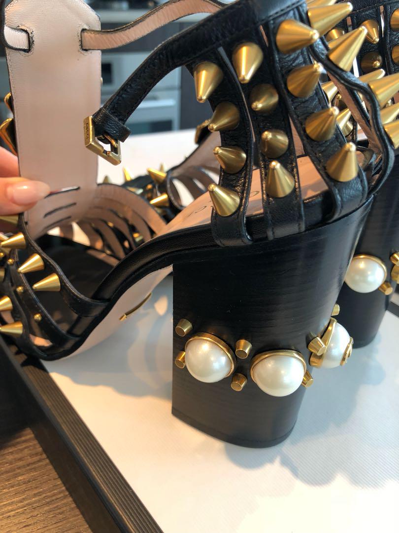 Gucci kendall studded leather sandals hotsell