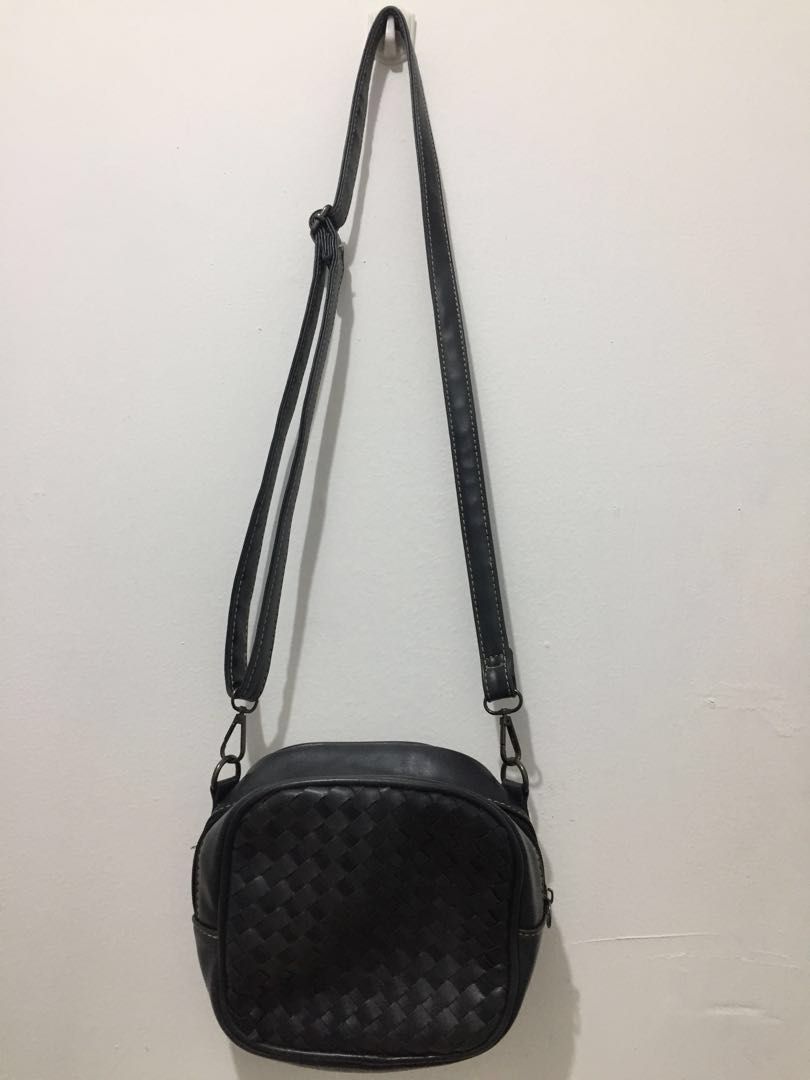Kimbel sling bag new arrivals