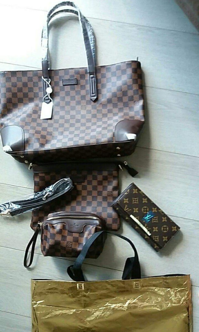 lv luggage set