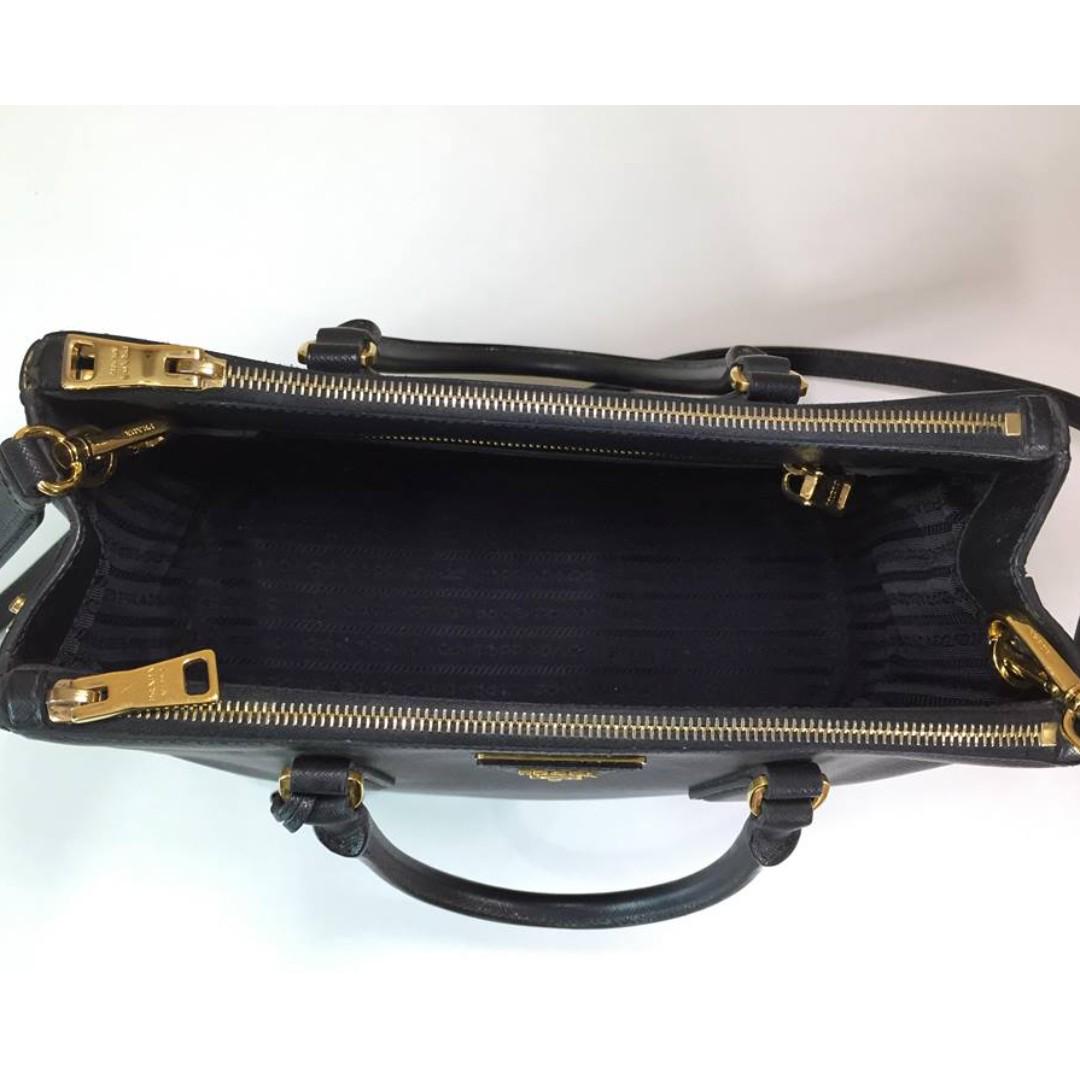 Prada Black Saffiano Lux Leather Double Zip Small Tote Bag BN1801