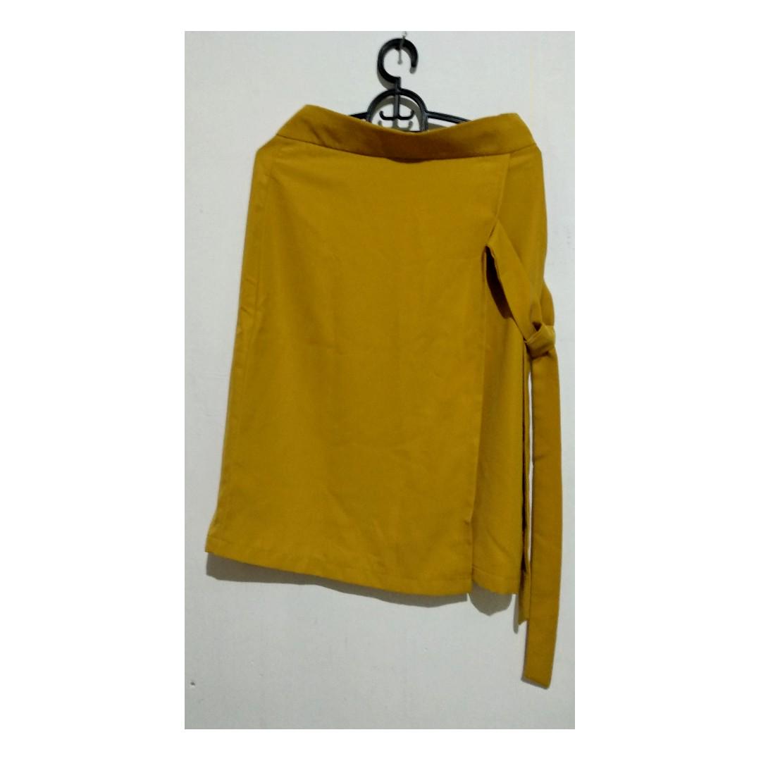 21 Gambar Warna Kuning Kunyit Gani Gambar 21 Gambar Warna Kuning Kunyit Gani Gambar