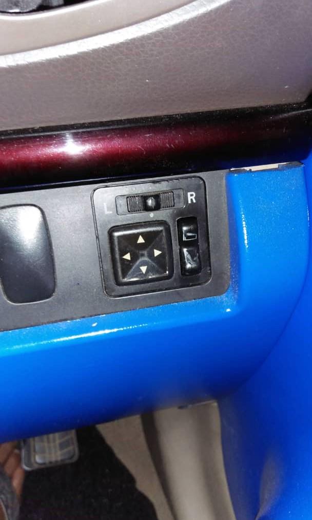 Side mirror evo 4, Auto Accessories on Carousell