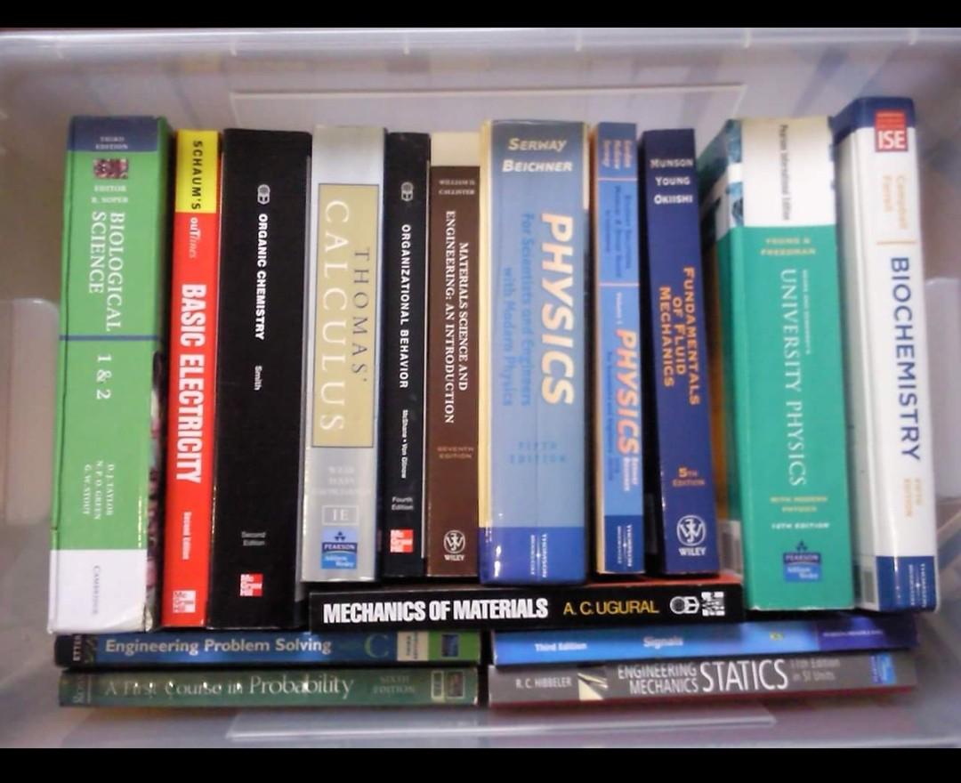 Uni textbooks for sale, Hobbies & Toys, Books & Magazines, Textbooks on Carousell