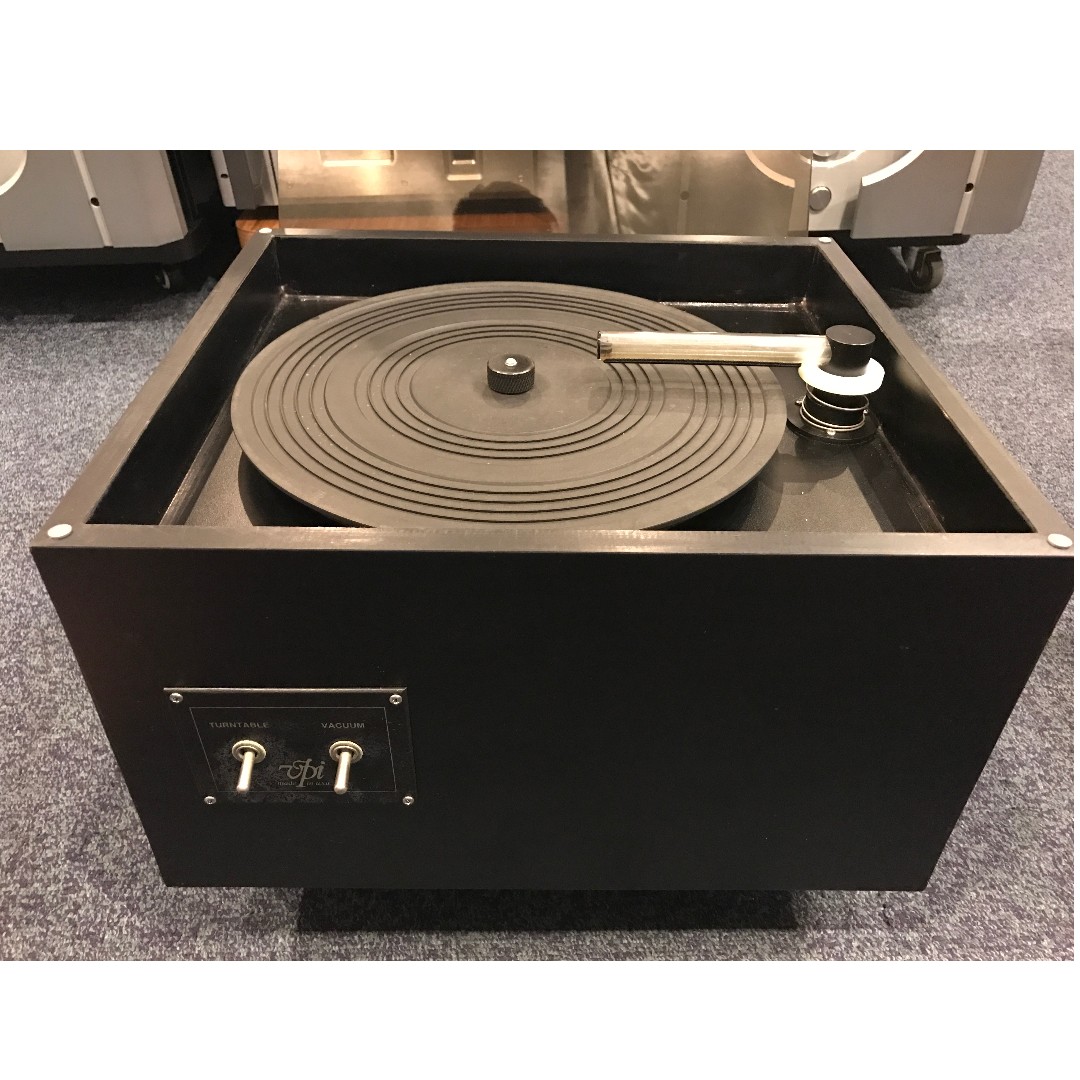 VPI HW-16.5 Record Cleaning Machine, Audio, Other Audio Equipment on ...