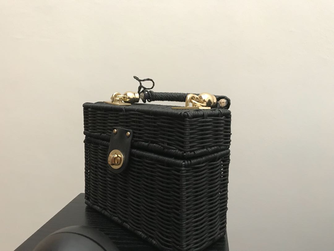 Zara picnic bag, Luxury, Bags & Wallets on Carousell