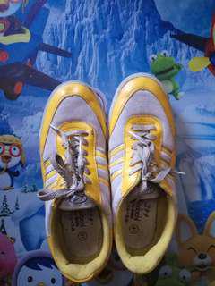 Kodachi Shoes 8115 Yellow.