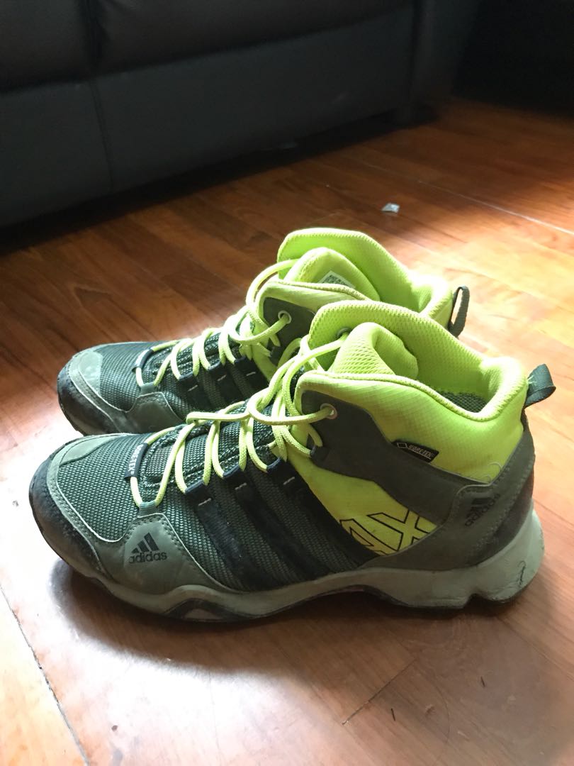 adidas gore tex traxion