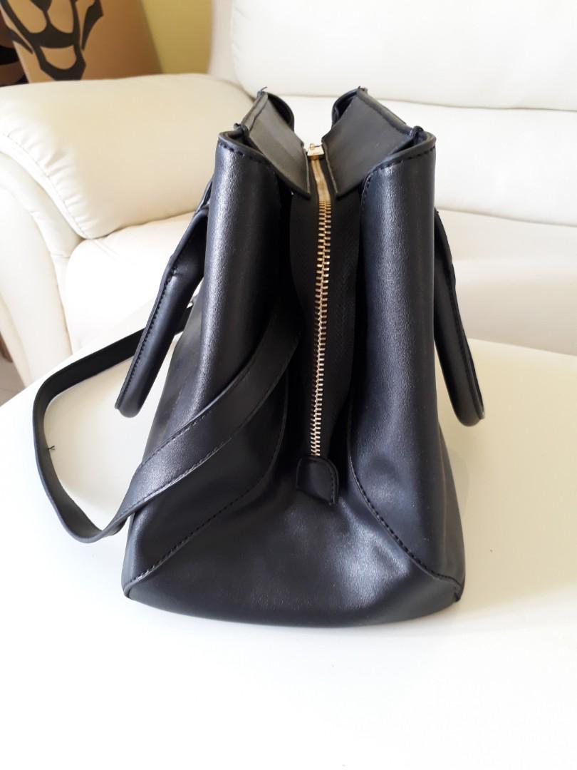 Bata Handbags Flipkart 2024 favors