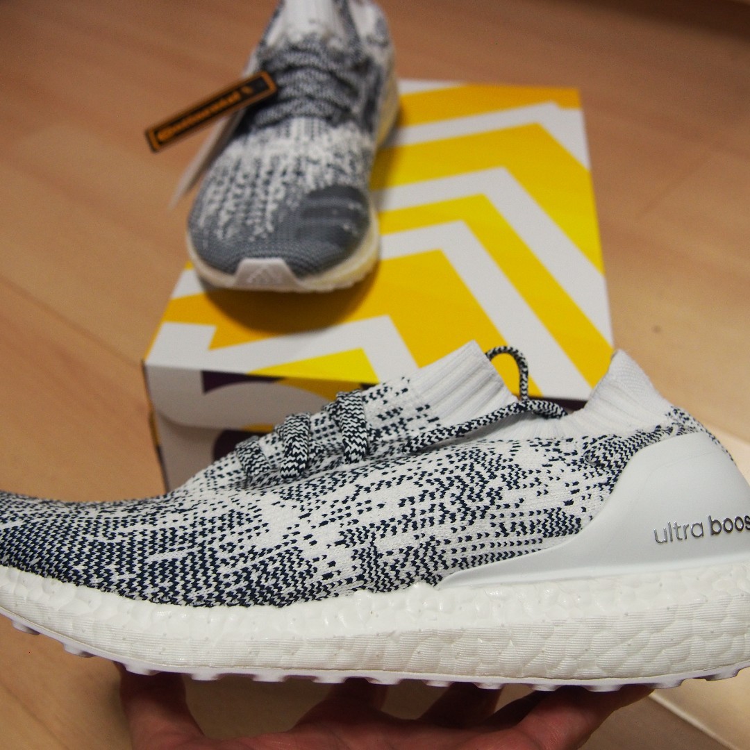 Adidas ultra boost uncaged non dyed white oreo hot sale