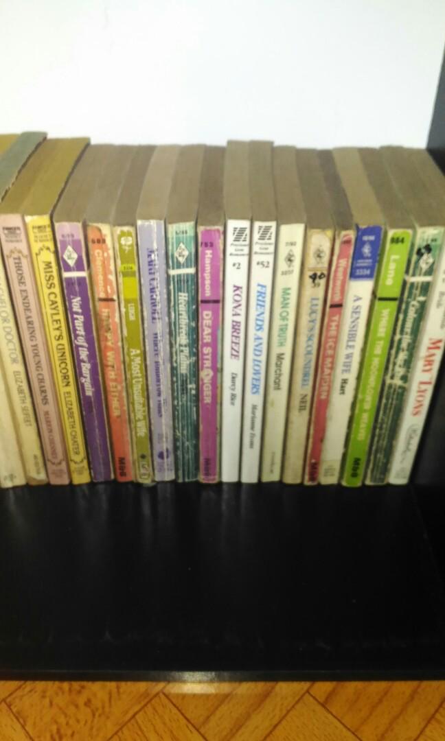 English Pocketbooks (Category: Storybooks) located in Manila. Submitted by charmed.1 (Listing ID 181810680, Image 1). Description: Mills and Boons/Harlequin collection.