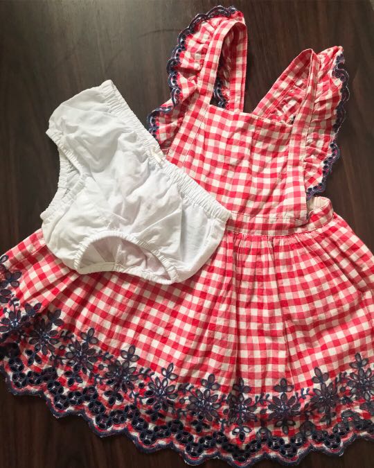 baby gap eyelet dress