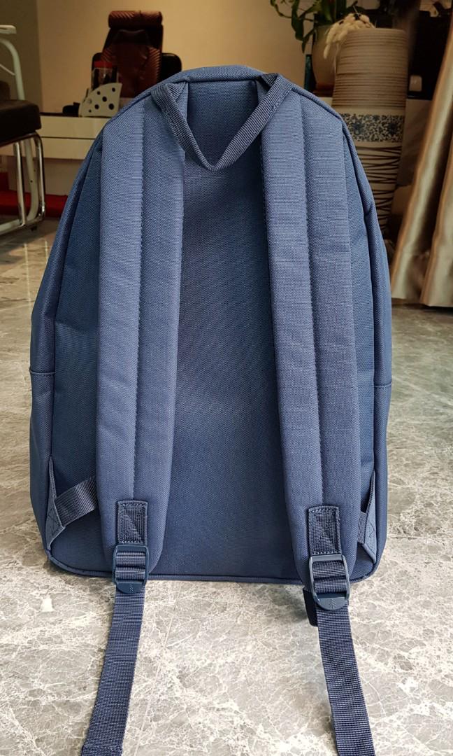 Parkland Vintage Backpack Navy Blue Men s Fashion Bags Backpacks on Carousell